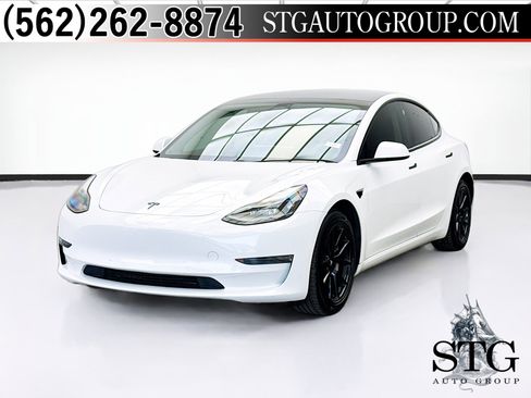 Used 2021 Tesla Model 3 Standard Range Plus RWD image 1
