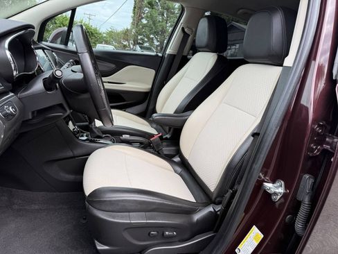 Used 2018 Buick Encore Preferred FWD image 9