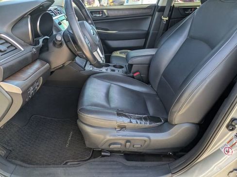 Used 2016 Subaru Outback 2.5i Limited image 15