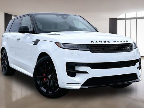 Certified 2025 Land Rover Range Rover Sport Dynamic SE AWD/4WD image 3