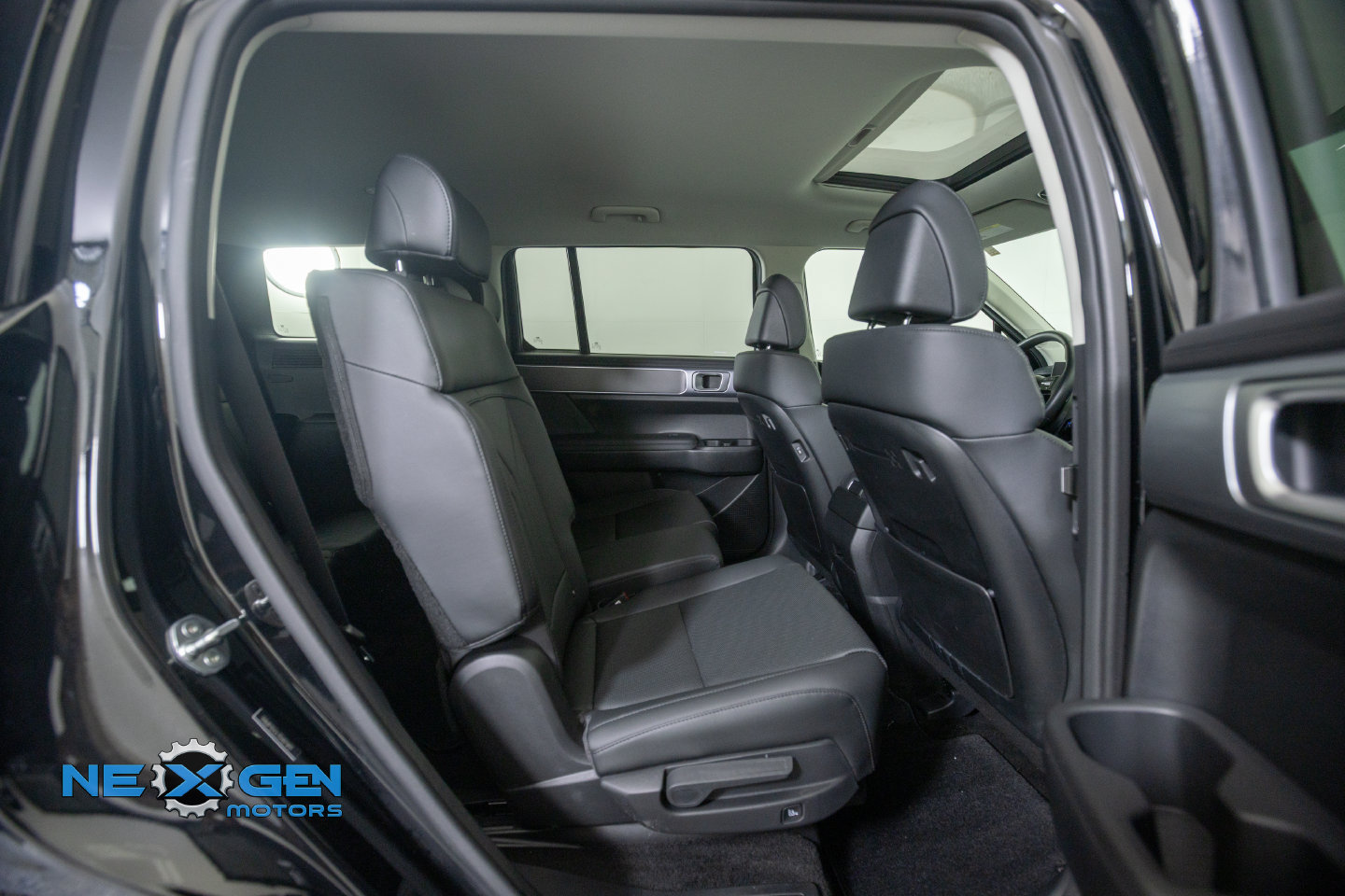Used 2025 Hyundai Santa Fe XRT AWD/4WD image 41