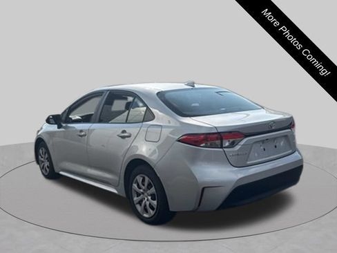 Used 2024 Toyota Corolla LE FWD image 7
