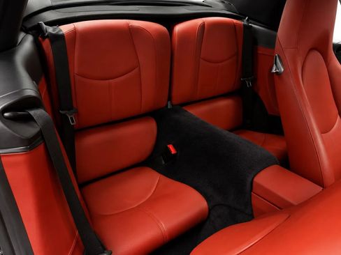 Used 2009 Porsche 911 Carrera S RWD image 12