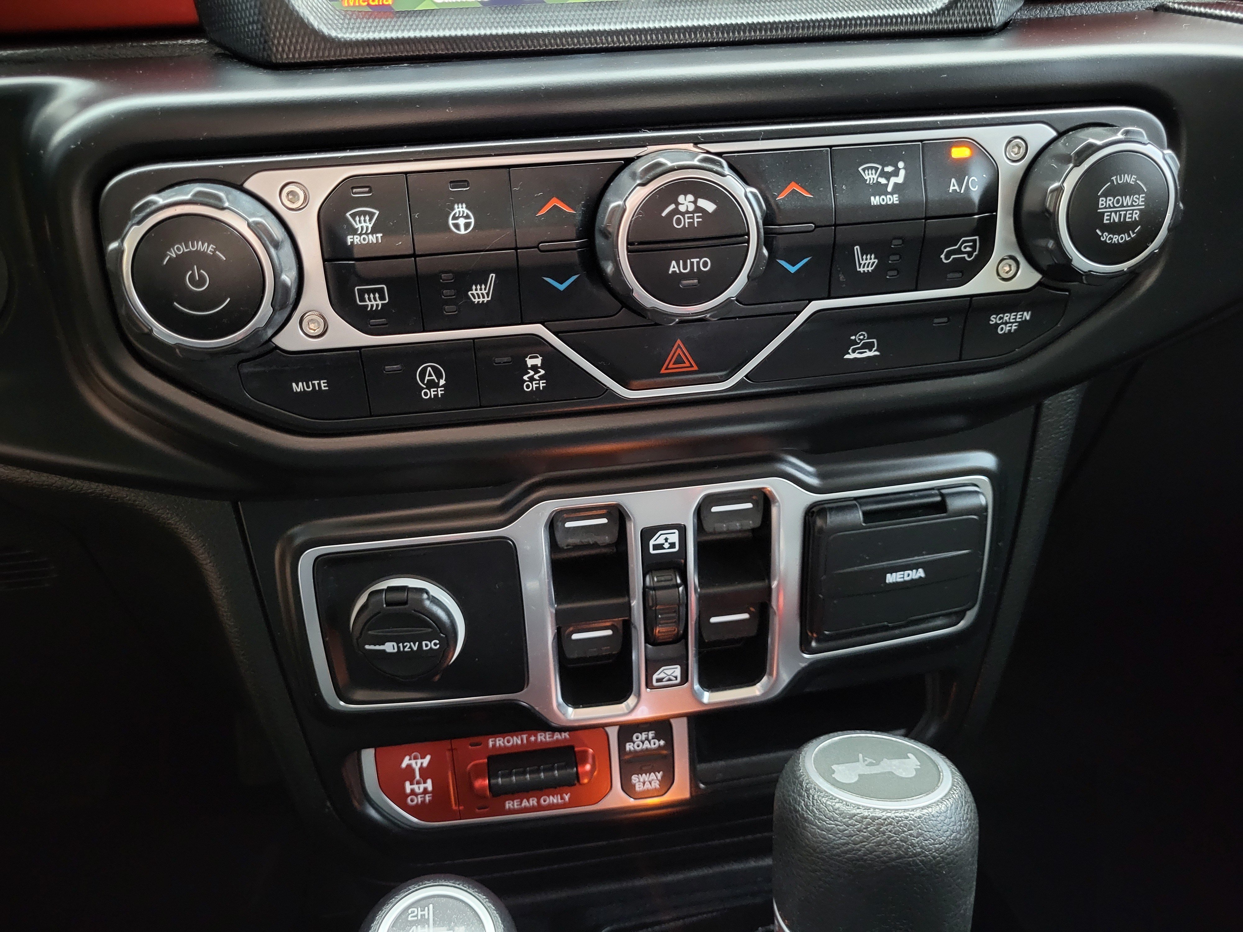 Used 2021 Jeep Wrangler Unlimited Rubicon AWD/4WD image 20