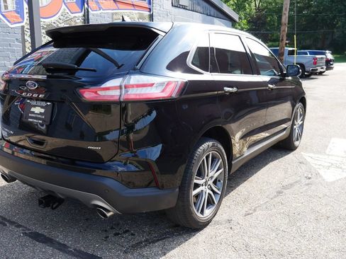 Used 2024 Ford Edge Titanium AWD/4WD image 21