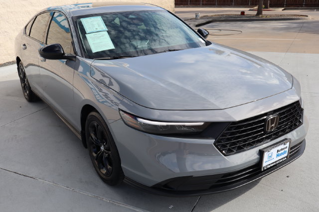 Used 2025 Honda Accord SE image 4