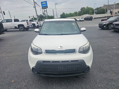 Used 2014 Kia Soul FWD image 3