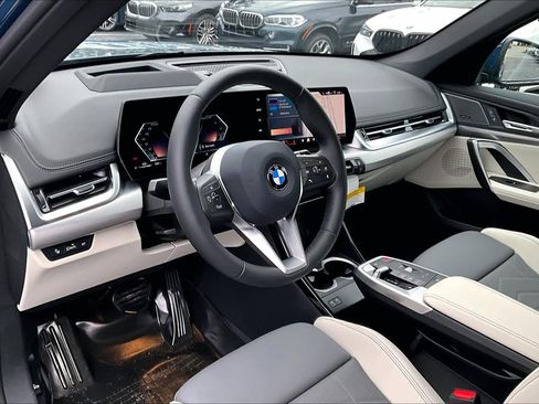 New 2026 BMW X1 xDrive28i w/ Technology Package image 8