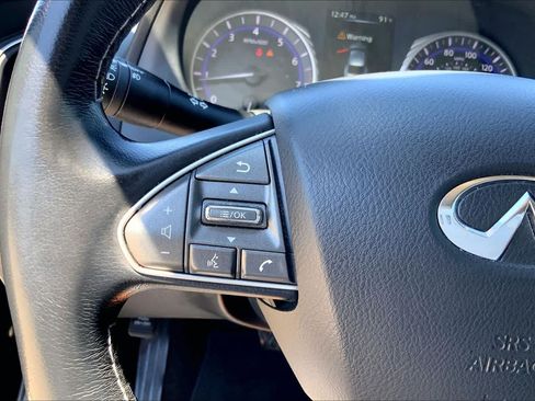 Used 2017 INFINITI Q50 2.0t RWD image 23