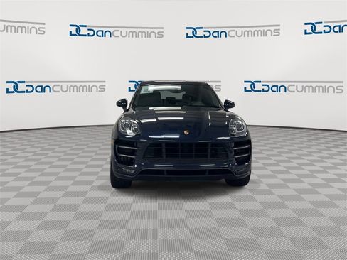 Used 2017 Porsche Macan Turbo image 3
