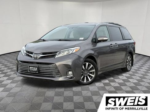 Used 2020 Toyota Sienna Limited FWD image 1
