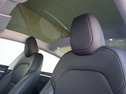 Used 2024 Tesla Model 3 Long Range image 15