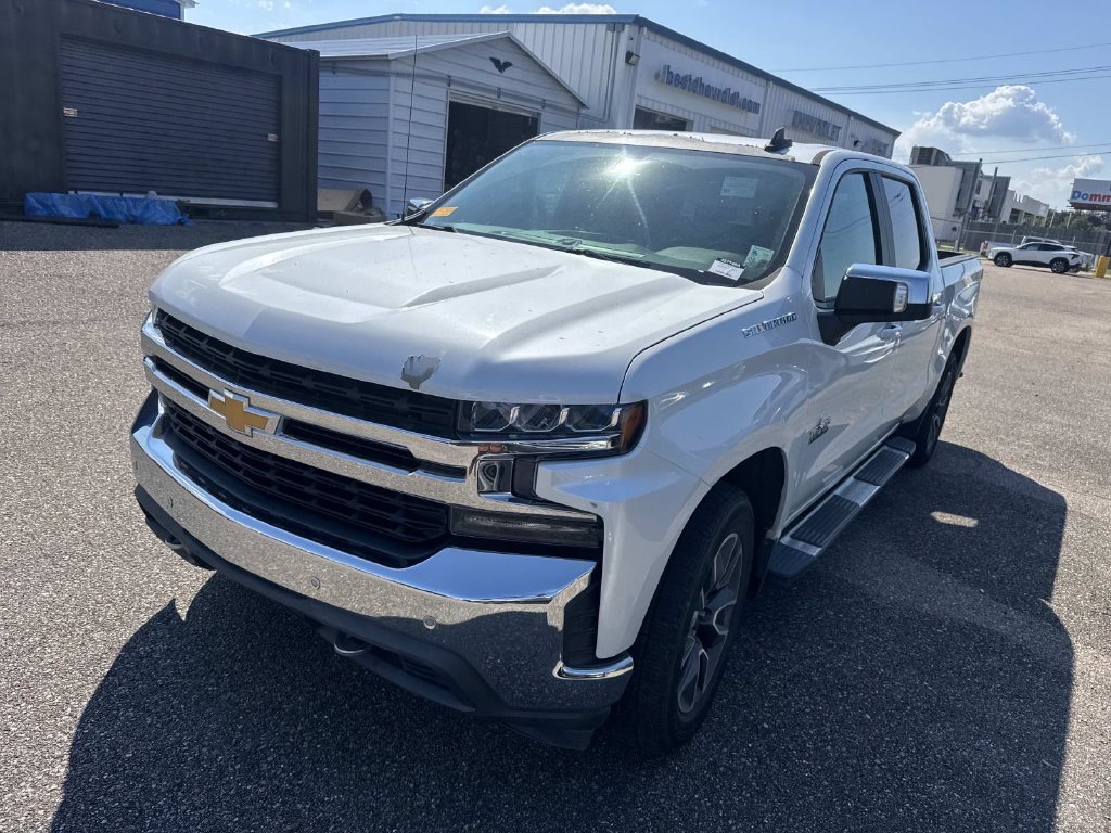 Used 2020 Chevrolet Silverado 1500 LT w/ Texas Edition RWD image 4