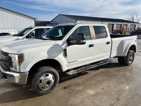 Used 2019 Ford F350 XL w/ Power Equipment Group image 2