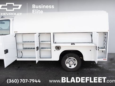 New 2024 Chevrolet Express 3500 w/ Power Convenience Package image 9