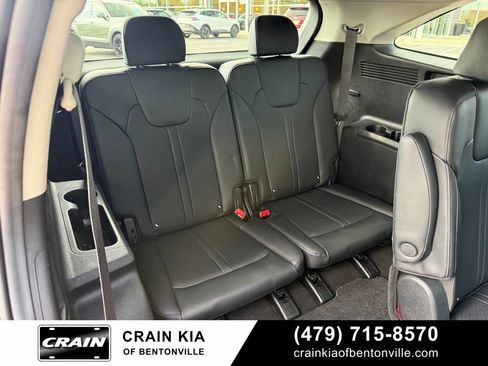 Certified 2022 Kia Sorento EX FWD image 32