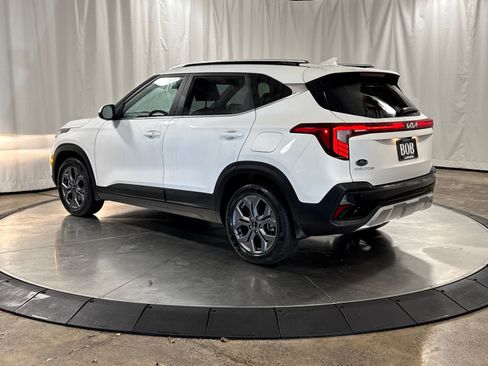 Certified 2024 Kia Seltos S image 6