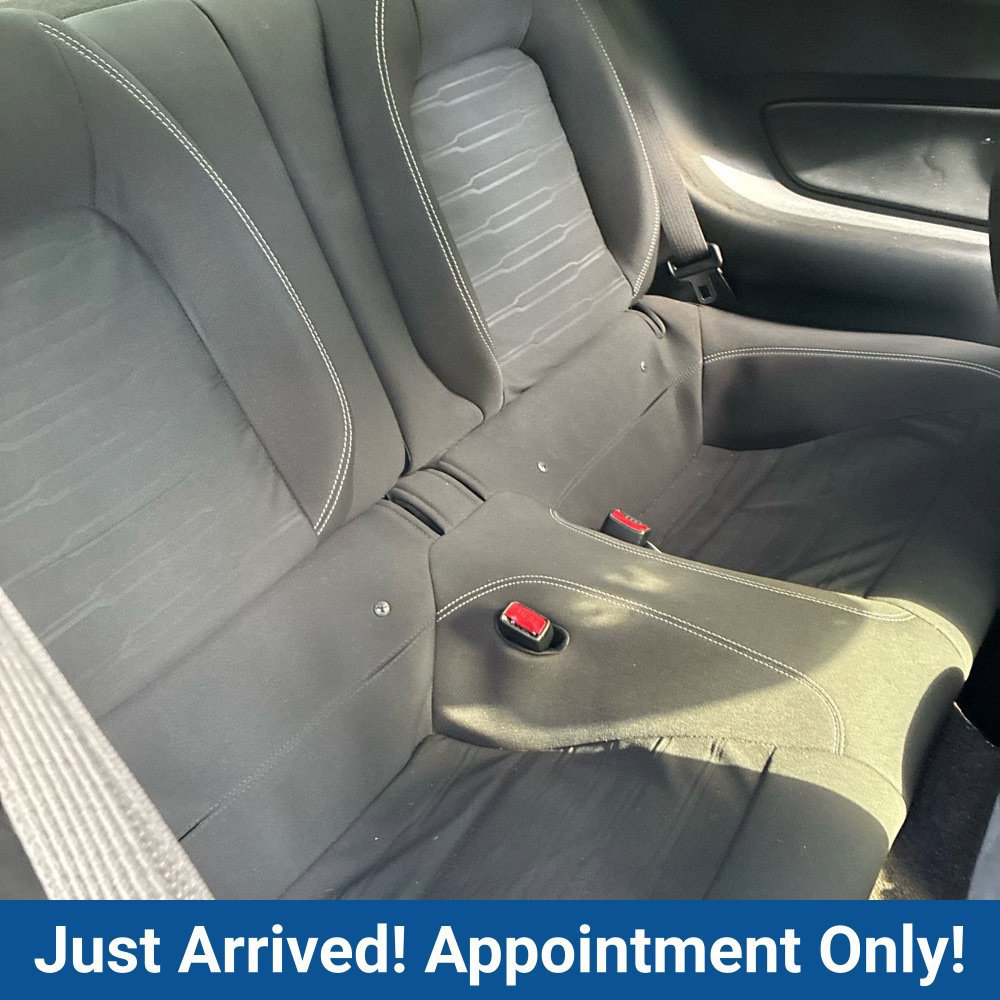 Used 2016 Ford Mustang GT RWD image 12