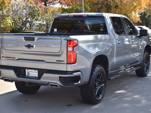Used 2024 Chevrolet Silverado 1500 RST image 8