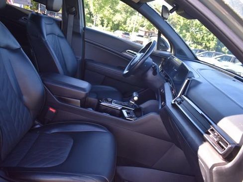 Certified 2025 Kia Sportage X-Line AWD/4WD image 13