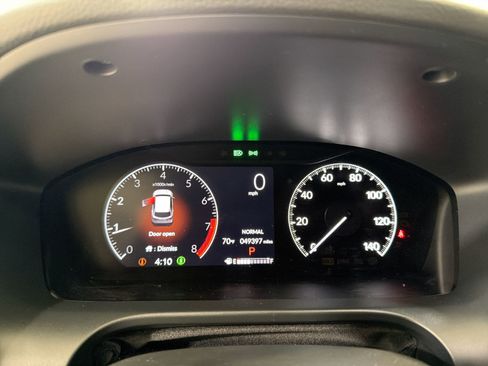 Used 2024 Honda HR-V LX image 16