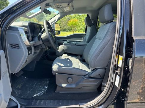 New 2026 Ford F250 XL w/ STX Appearance Package AWD/4WD image 10