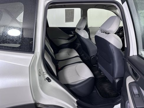 Used 2022 Subaru Forester image 12