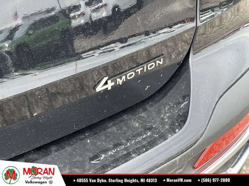 Used 2026 Volkswagen Taos SE AWD/4WD image 8