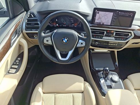 Used 2022 BMW X3 xDrive30i w/ Convenience Package AWD/4WD image 2