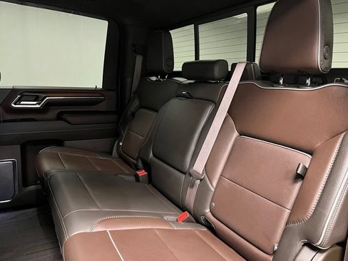 Used 2024 GMC Sierra 3500 Denali w/ Denali Reserve Package AWD/4WD image 43