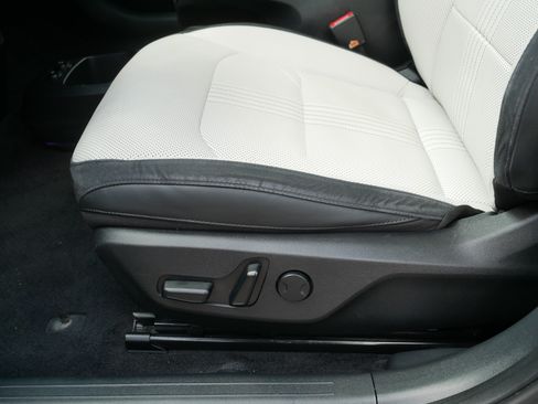 Certified 2024 Kia EV6 GT-Line w/ GT-Line White Seat Package AWD/4WD image 20