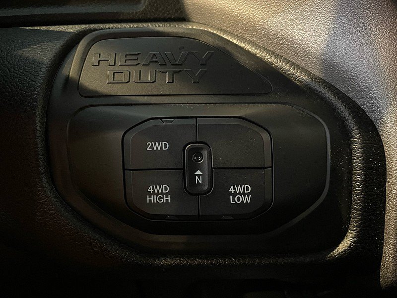 Used 2026 RAM 3500 Laramie AWD/4WD image 16
