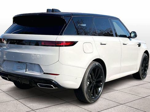 New 2026 Land Rover Range Rover Sport Dynamic SE image 4