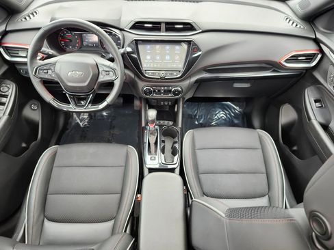 Used 2022 Chevrolet TrailBlazer RS w/ Sun and Liftgate Package image 10