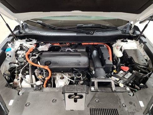 Certified 2025 Honda CR-V Sport image 9