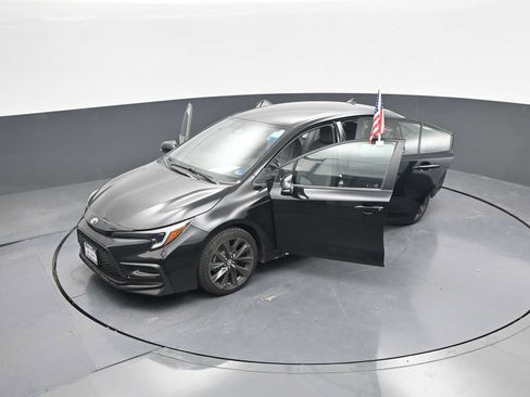 Used 2024 Toyota Corolla SE FWD image 44