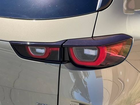 New 2026 MAZDA CX-50 Meridian Edition w/ Apex Package AWD/4WD image 33