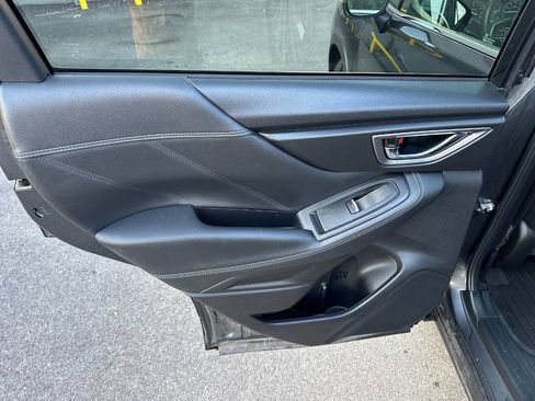 Used 2019 Subaru Forester Limited w/ Popular Package #3 image 27