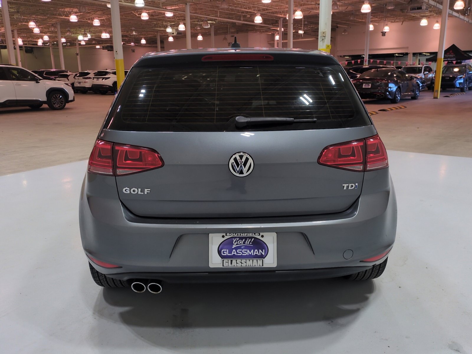 Used 2015 Volkswagen Golf TDI S FWD image 4