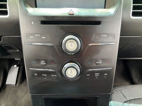 Used 2013 Ford Flex SEL FWD image 19