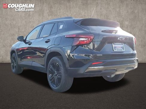 New 2026 Chevrolet Trax ACTIV w/ Sunroof Package image 3