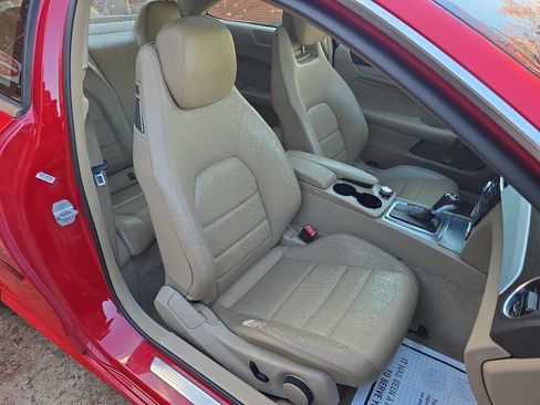 Used 2014 Mercedes-Benz C 250 Coupe image 10