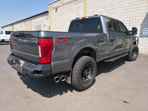 Used 2022 Ford F350 Lariat w/ Lariat Ultimate Package AWD/4WD image 5