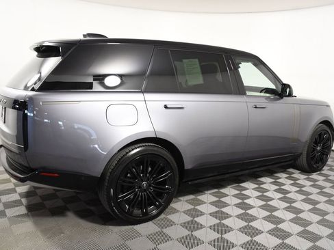Used 2025 Land Rover Range Rover Long Wheelbase SE image 7