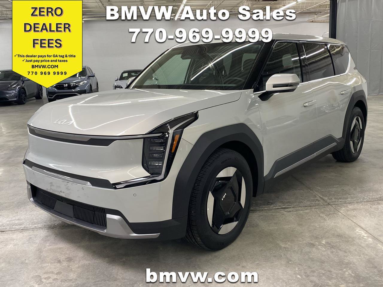 Used 2026 Kia EV9 Light RWD image 1