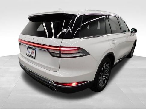Used 2023 Lincoln Aviator Reserve image 12