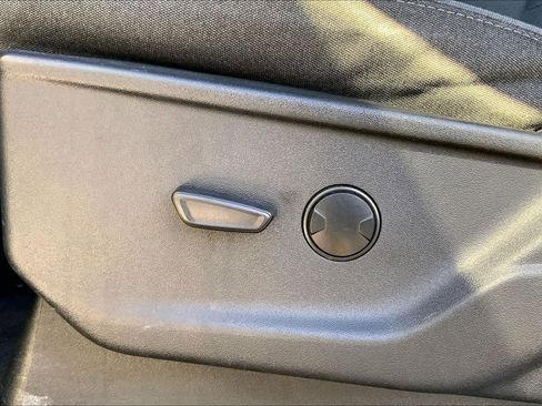 Used 2024 Ford F250 XLT w/ FX4 Off-Road Package image 66