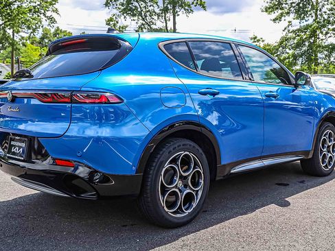 Used 2024 Alfa Romeo Tonale Ti w/ Active Assist Package AWD/4WD image 6