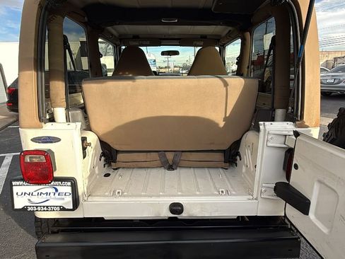 Used 2001 Jeep Wrangler Sahara image 11