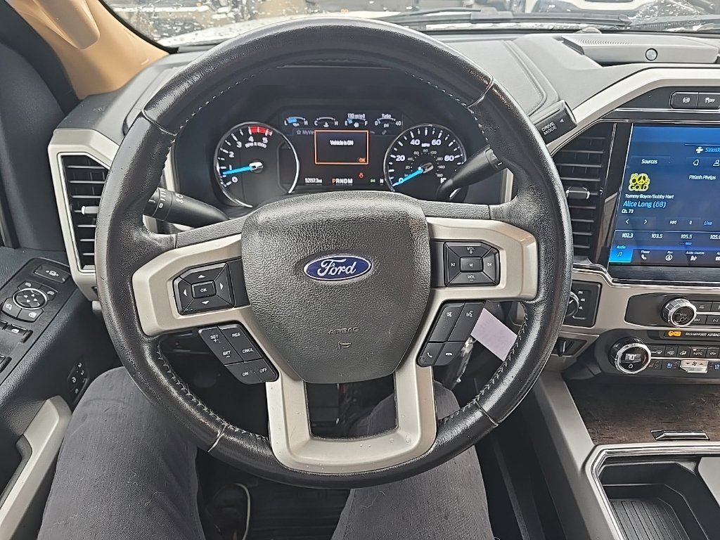Used 2022 Ford F350 Lariat w/ Lariat Value Package AWD/4WD image 17